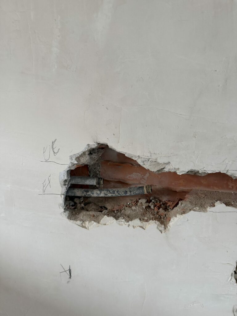 Rénovation – Agay – avant 8