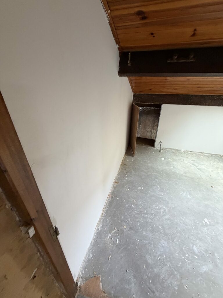 Rénovation – Agay – avant 16