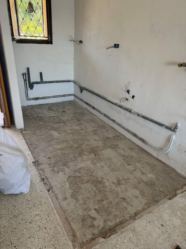 Rénovation – Agay – avant 23